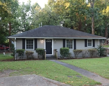 262 Ne Forest Avenue - Photo Thumbnail 1
