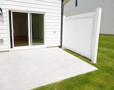 7429 Quinn Place - Photo Thumbnail 15