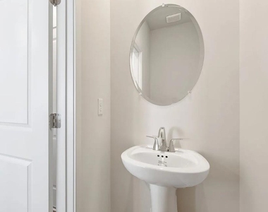 7429 Quinn Place - Photo Thumbnail 6