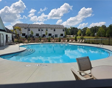 7429 Quinn Place - Photo Thumbnail 16