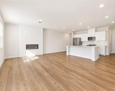 7429 Quinn Place - Photo Thumbnail 3
