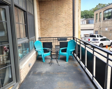 3963 W Belmont Avenue - Photo Thumbnail 7