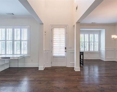 829 Adler Court - Photo Thumbnail 19