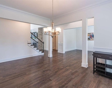 829 Adler Court - Photo Thumbnail 20