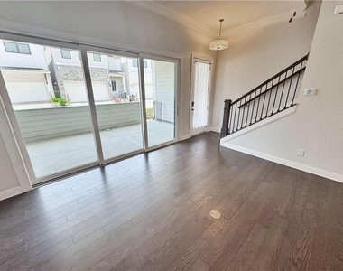 671 Stickley Oak Way - Photo Thumbnail 3