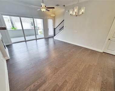671 Stickley Oak Way - Photo Thumbnail 7