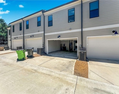 671 Stickley Oak Way - Photo Thumbnail 29