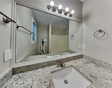 95 Pine Ferry Drive Ne - Photo Thumbnail 15