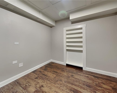 2405 Compton Place - Photo Thumbnail 15