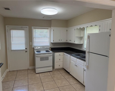 2298 Bryant Drive - Photo Thumbnail 2