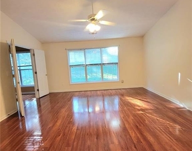 3342 Woodash Lane - Photo Thumbnail 5