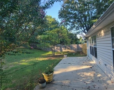 3342 Woodash Lane - Photo Thumbnail 20