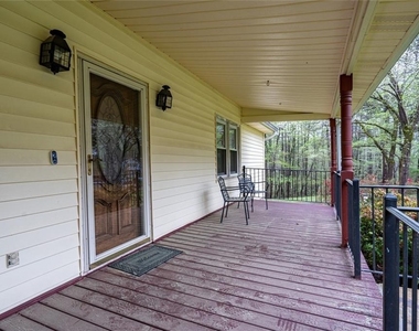 465 Dobbs Road - Photo Thumbnail 2