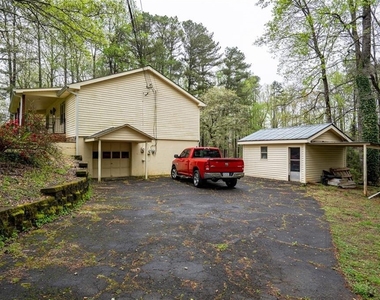 465 Dobbs Road - Photo Thumbnail 32