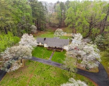 465 Dobbs Road - Photo Thumbnail 36