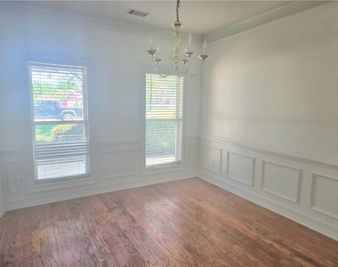 3385 Wellbrook Drive - Photo Thumbnail 8