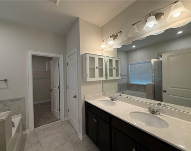 2778 Morgan Spring Trail - Photo Thumbnail 7