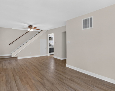 100 83rd Street - Photo Thumbnail 2