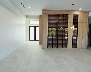 14251 Joggins Avenue - Photo Thumbnail 19