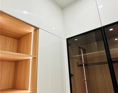 9202 Migue Circle - Photo Thumbnail 18