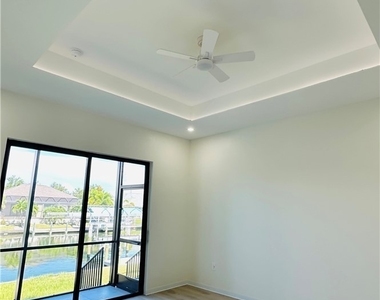 9202 Migue Circle - Photo Thumbnail 14