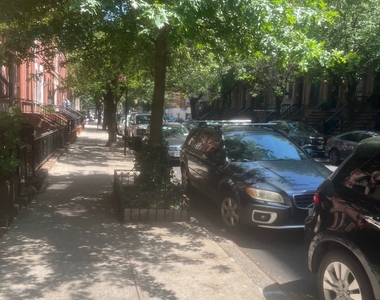 367 west 123 Street - Photo Thumbnail 1