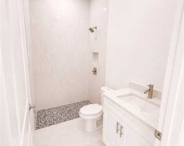 4310 15th Street Sw - Photo Thumbnail 20
