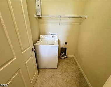 11830 Paseo Grande Boulevard - Photo Thumbnail 10