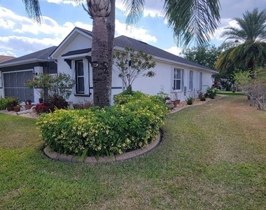 18167 Horizon View Boulevard - Photo Thumbnail 1