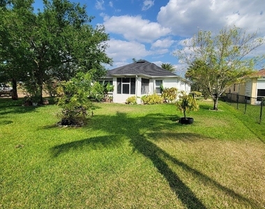 18167 Horizon View Boulevard - Photo Thumbnail 36