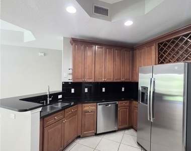 9822 Quinta Artesa Way - Photo Thumbnail 29