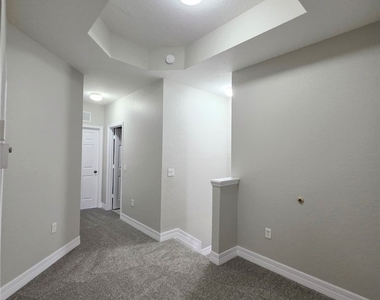 9822 Quinta Artesa Way - Photo Thumbnail 24