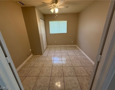 1040 Ainsworth Street E - Photo Thumbnail 6
