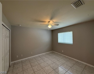 1040 Ainsworth Street E - Photo Thumbnail 11