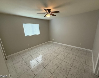 1040 Ainsworth Street E - Photo Thumbnail 12