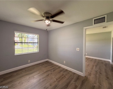 416 Sw 37th Terrace - Photo Thumbnail 6