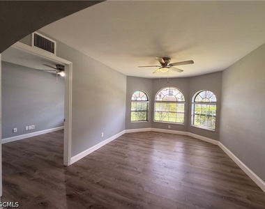 416 Sw 37th Terrace - Photo Thumbnail 3