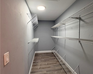 416 Sw 37th Terrace - Photo Thumbnail 32