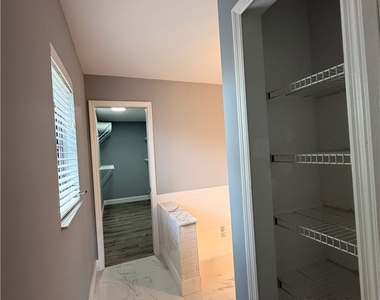 416 Sw 37th Terrace - Photo Thumbnail 27