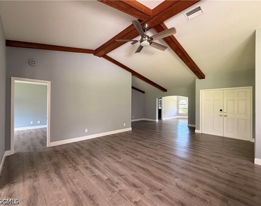 416 Sw 37th Terrace - Photo Thumbnail 25