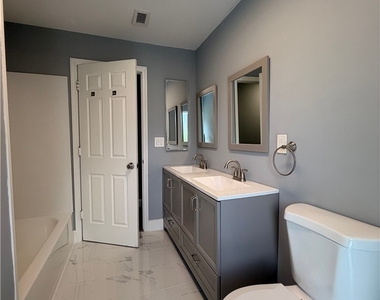 416 Sw 37th Terrace - Photo Thumbnail 22