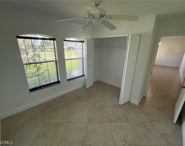1306 Sw 35th Terrace - Photo Thumbnail 10