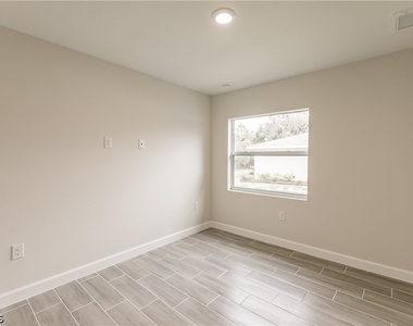 4724 22nd Street Sw - Photo Thumbnail 17