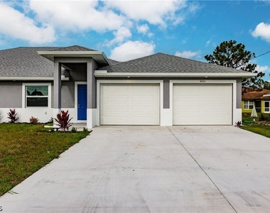4724 22nd Street Sw - Photo Thumbnail 1