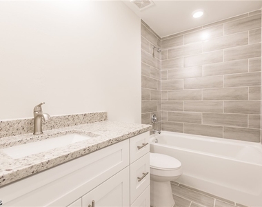 4724 22nd Street Sw - Photo Thumbnail 16