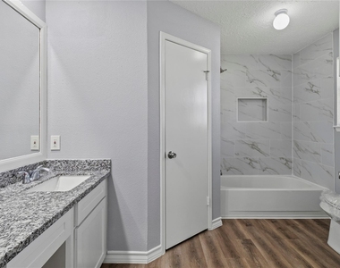 20903 Union Park Drive - Photo Thumbnail 10