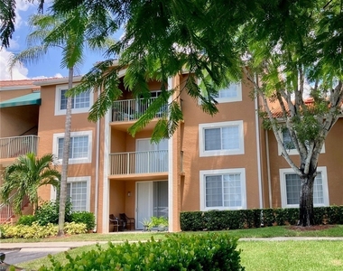 1185 Wildwood Lakes Boulevard - Photo Thumbnail 11