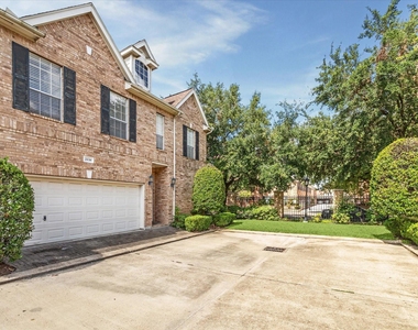 2838 Briarhurst Park - Photo Thumbnail 1