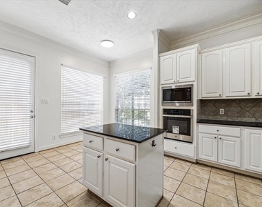 2838 Briarhurst Park - Photo Thumbnail 10
