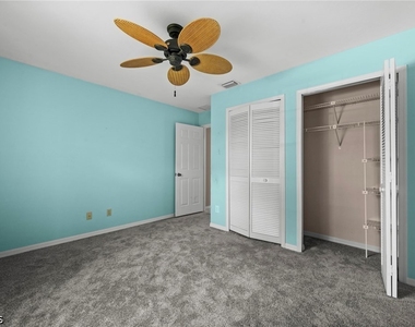 13648 Admiral Court - Photo Thumbnail 25